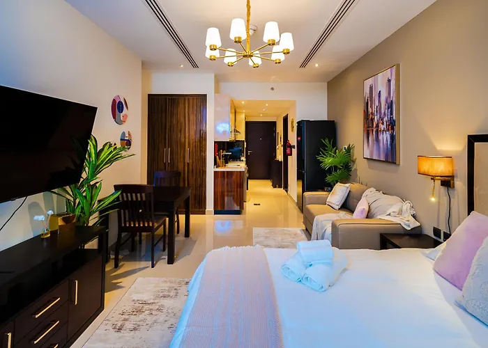 Cozy Studio With Burj Khalifa Views