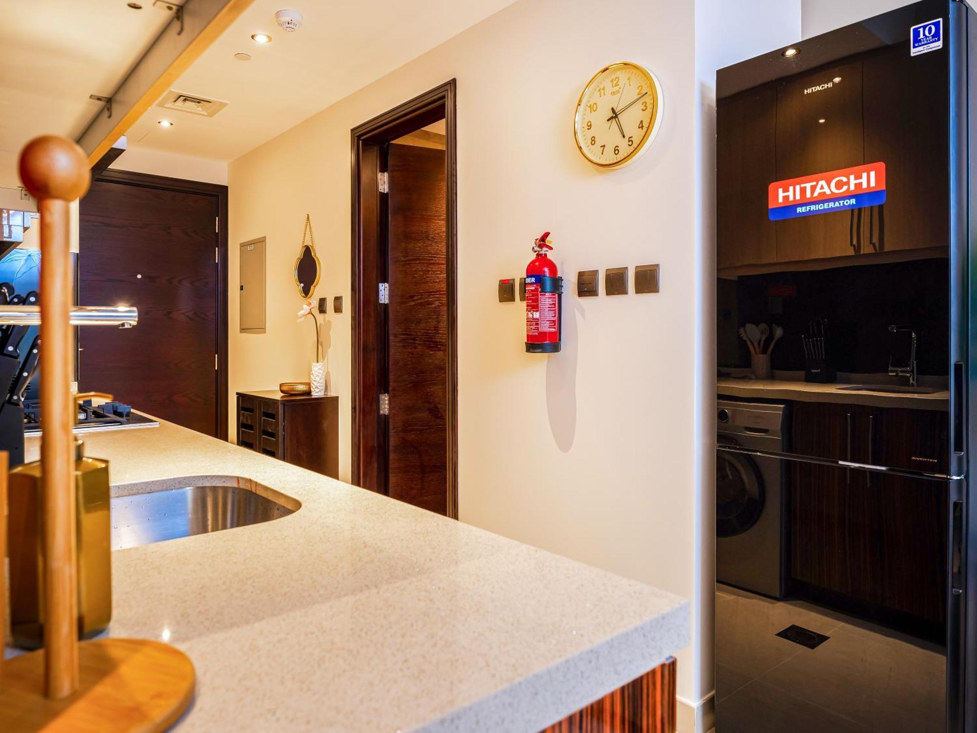 Apartment Cozy With Burj Khalifa Views Dubai
