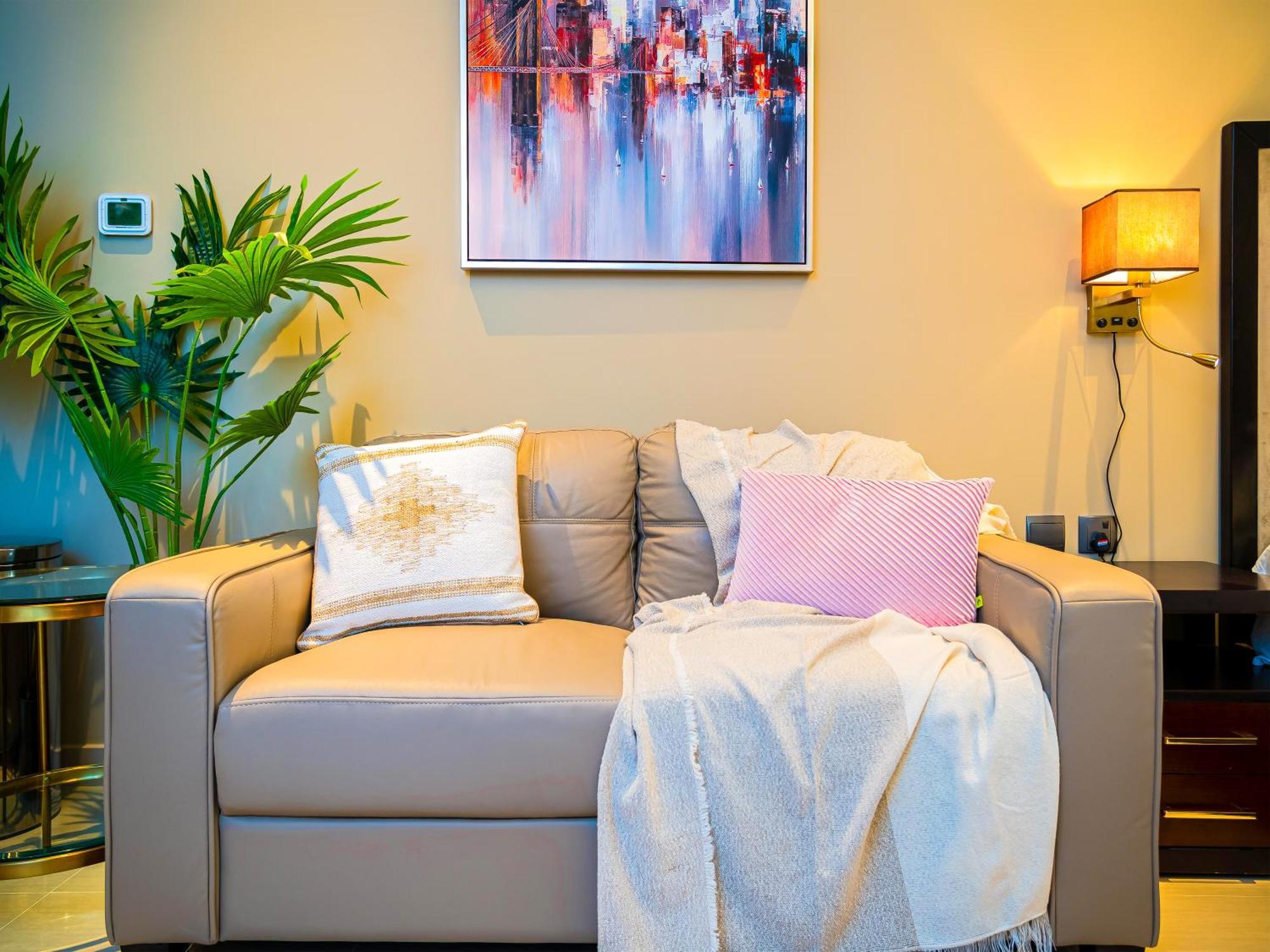 Apartment Cozy With Burj Khalifa Views *